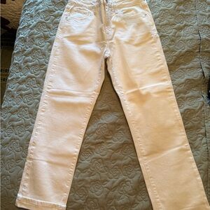 Elegant Women's Straight Leg White Jeans size 4